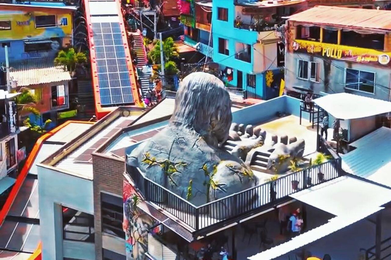 Pablo Escobar & Comuna Tour: "From Darkness to Hope": "From Darkness to Hope": Pablo Escobar & Comuna 13 Tour