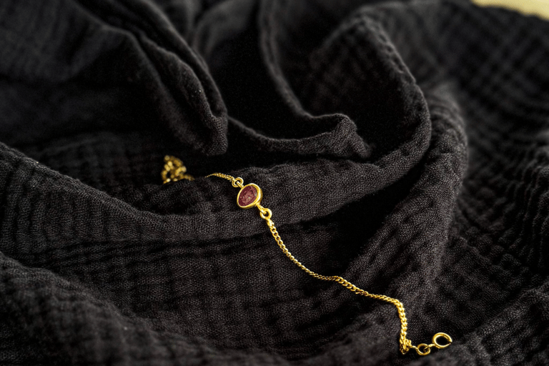 Galle: Hidden Silver Jewelry Making School with Lunch