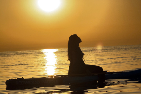 Barcelona Sunrise Paddle Board – Photos & Breakfast Included