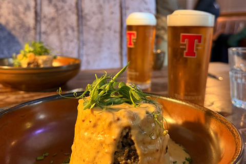 Glasgow: Scottish Food Tasting Experience with Drinks
