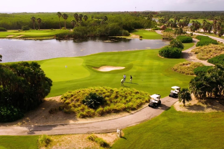 Pole golfowe Riviera Cancun
