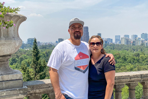 Mexico : visite exclusive du château de Chapultepec après la fermetureVisite guidée exclusive en espagnol