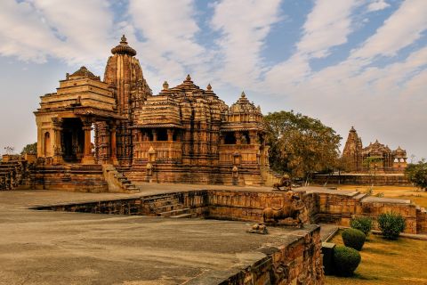 Tour del patrimonio di 8 ore di un'intera giornata ai templi di Khajuraho