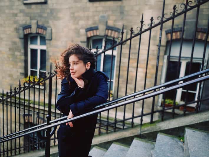 pre NY discount now !Discover the magic of film photography | GetYourGuide