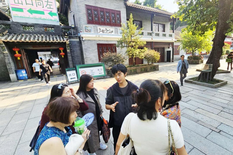 Guangzhou: Cantonese Heritage Tour with Key Cultural Stops