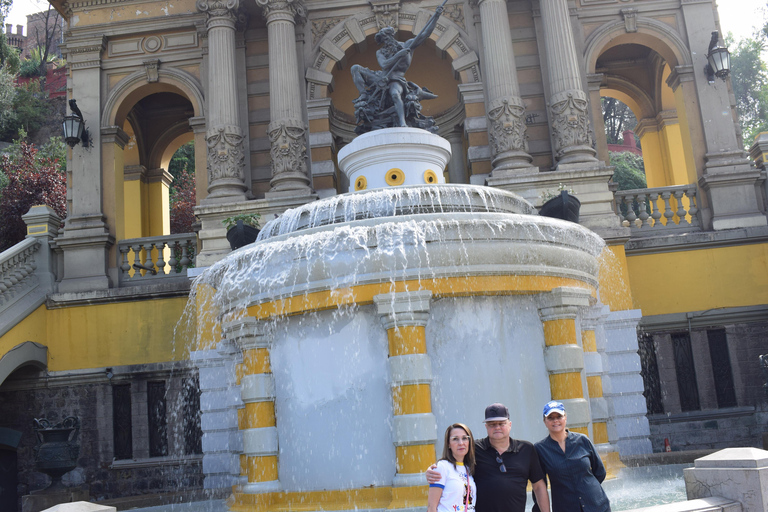 Discover downtown Santiago from Santa Lucía Hill to the Plaza de Armas. Discover downtown Santiago from Santa Lucía Hill to the Plaza de Armas