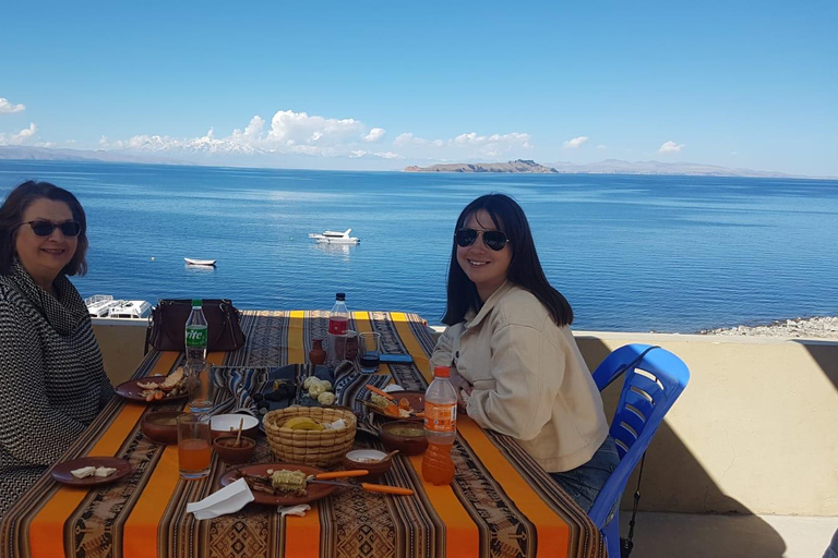 Depuis La Paz : Tihuanacu et lac Titicaca en une journée avec déjeuner