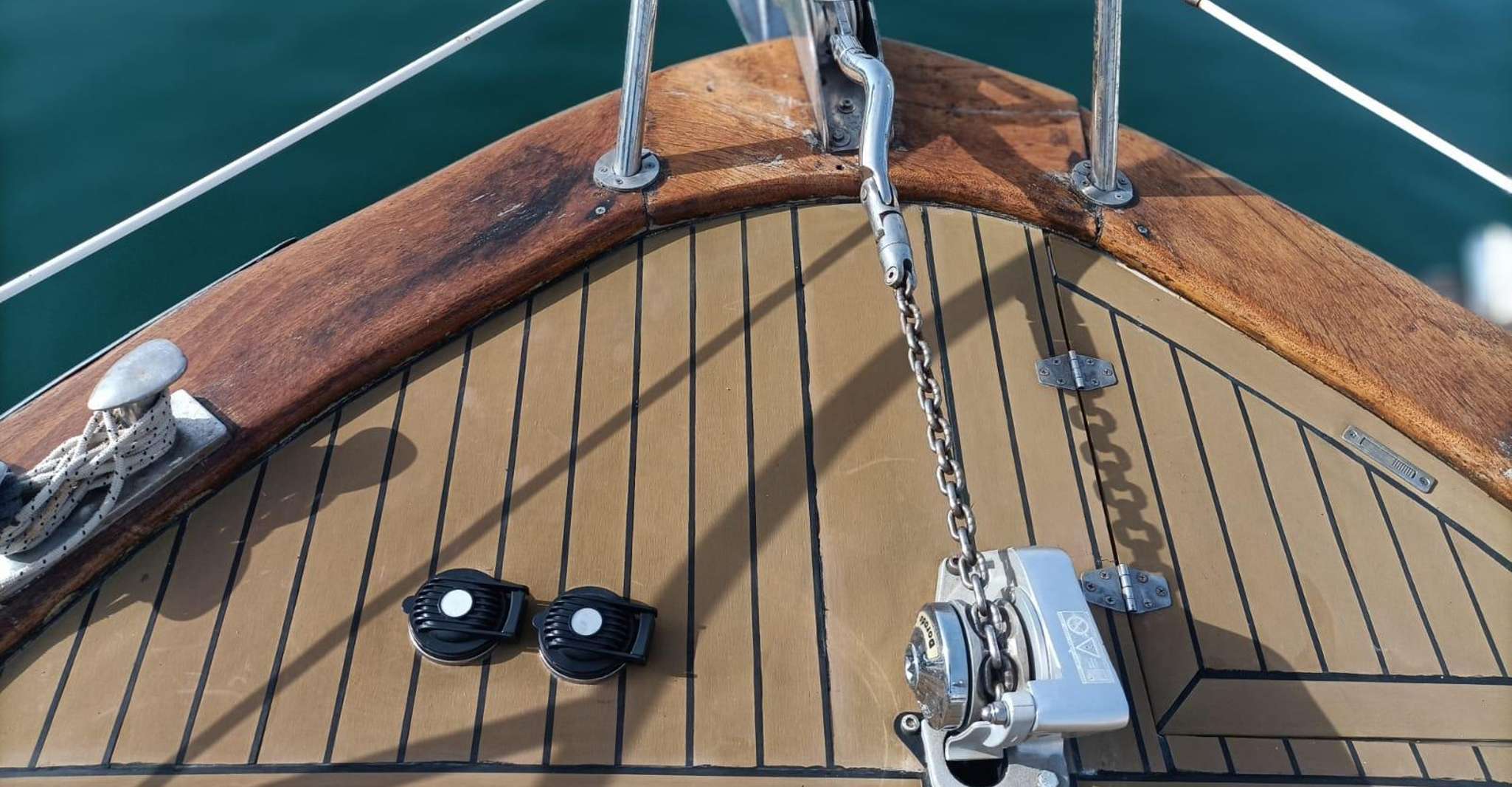 Monopoli, 2.5h Croisière en gozzo à Polignano a Mare Caves - Hizvo