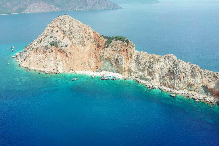 Fethiye: Full-Day 12 Island and Bay Cruise with Lunch