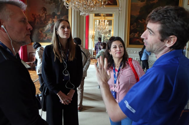 Da Parigi: tour della reggia e dei giardini di Versailles con ingresso prioritario