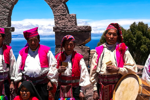 Full-Day Tour of Lake Titicaca and Uros & Taquile