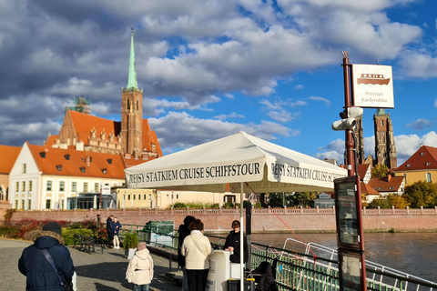 Wrocław: Boat Cruise with licensed guide only for your group Wrocław guided walking tour and closed boat cruise