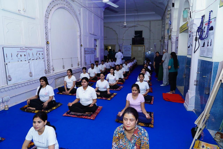 Jaipur: Indian Ancient Meditation and Yoga Center