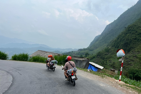 Desde Hanói: Recorrido en coche de 4 días por Ha Giang y vídeo editado