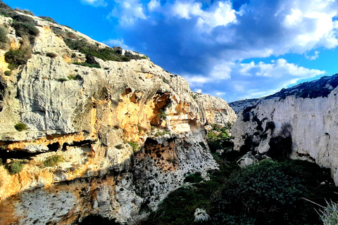 Gozo Unveiled Hiking: A Guided Hike Tour in Gozo- South East