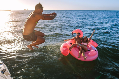 Heraklion Luxury Catamaran Dia Isla -Gourmet Lunch Top RatedPrincipal - Matin ou coucher de soleil