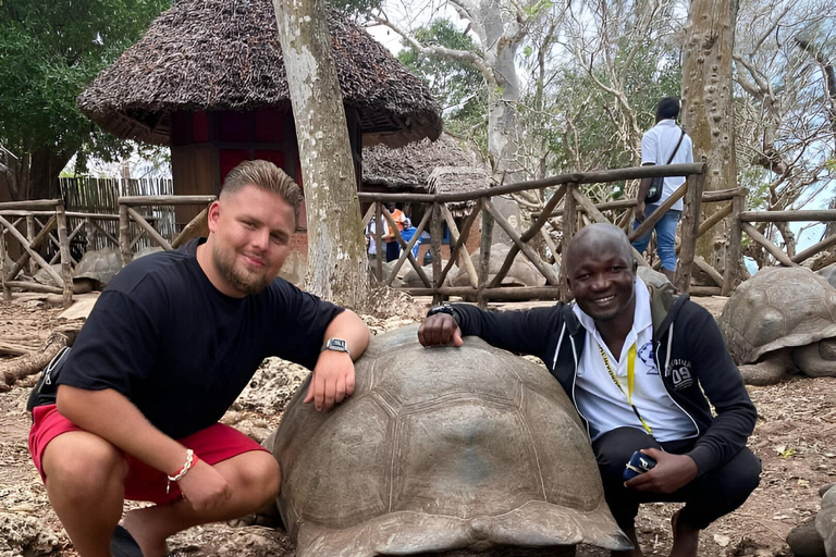 Zanzibar: Stone town tour and Prison Island