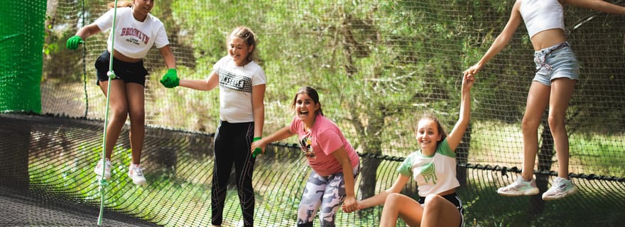 Billet pour le parc d'aventure avec escalade et jeux à Vendres