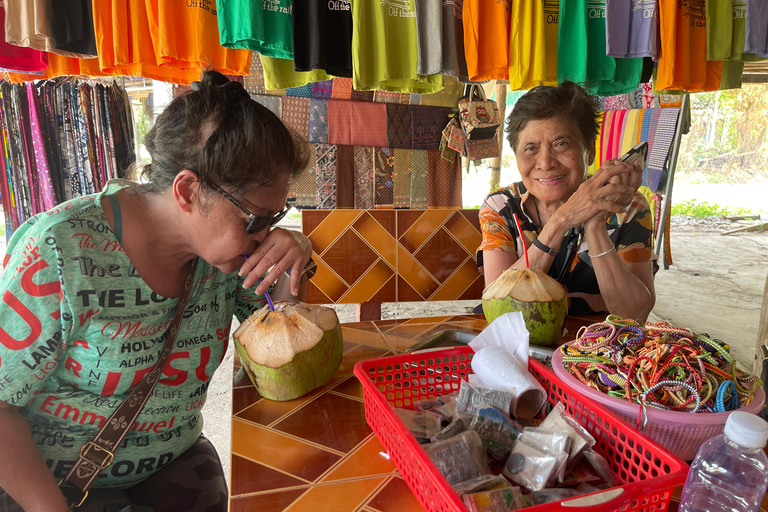 Explore Kulen Waterfall and 1000 Linga River from Siem Reap