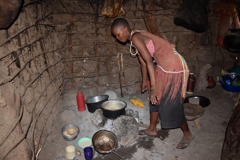 Tarangire-Nationalpark &amp; Eyasi-See (Datoga- &amp; Hadzabe-Dörfer)Premium Lodge im Tarangire-Nationalpark