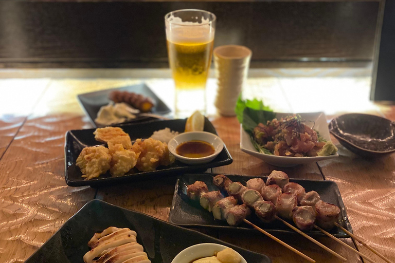 Sapporo: Local Dinner & Hidden Counter Pub Crawl