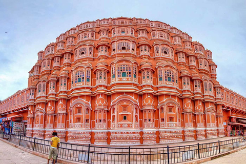 From Delhi: 2-Day Jaipur Tour with Palaces, Forts & Culture Tour with 4-Star Hotels