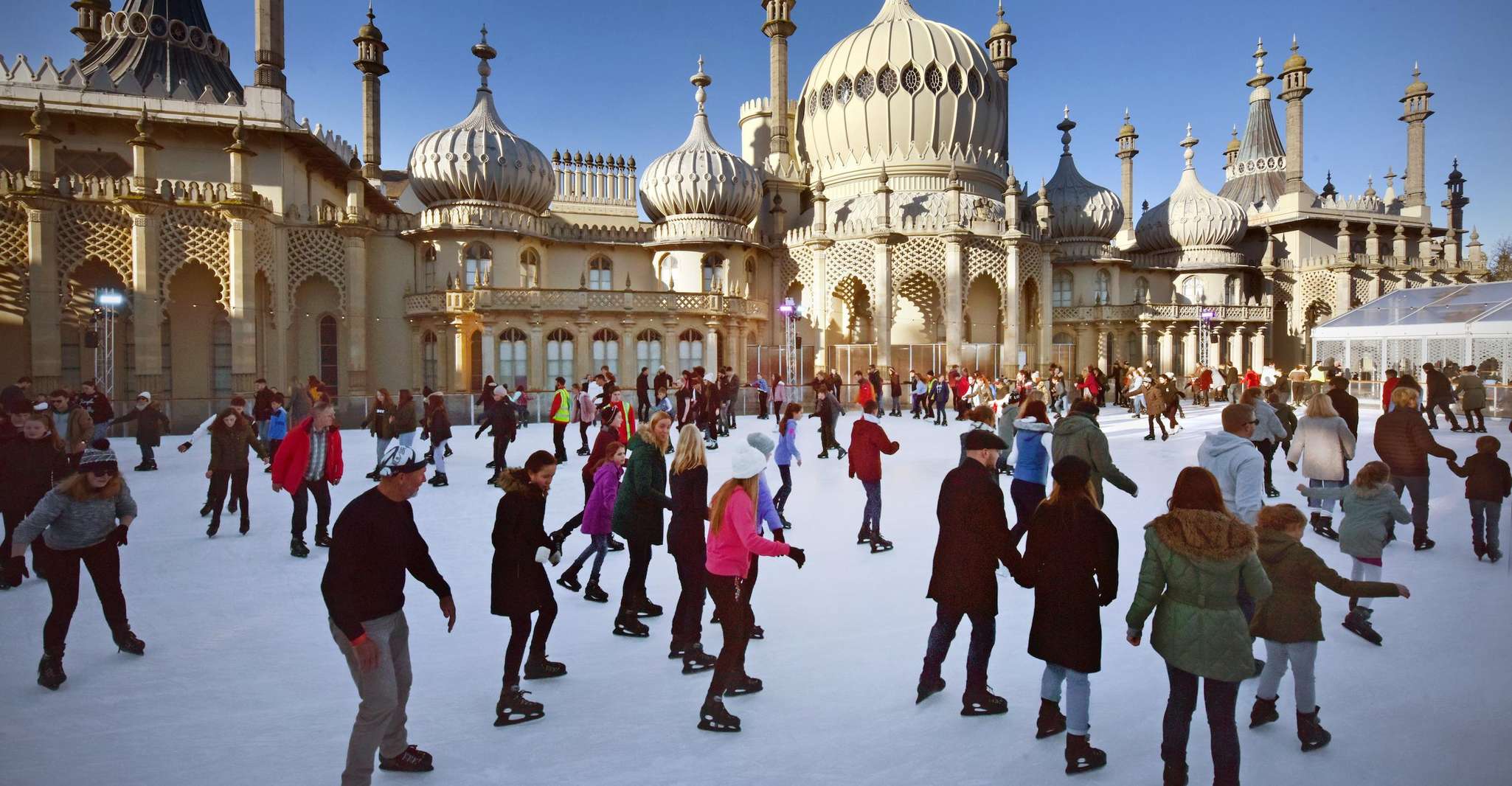 Brighton Festive Donut Adventure by Underground Donut Tour - Hizvo