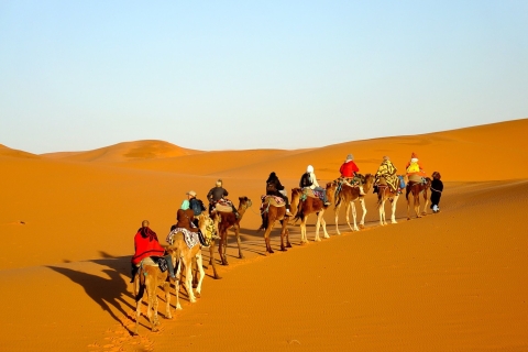 Desde Marrakech: viaje privado de 3 días al desierto a Merzouga