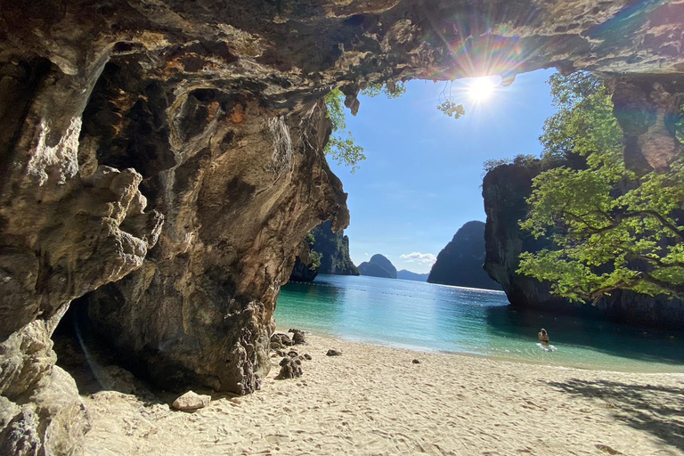 Krabi: Passeio de barco particular com cauda longa e mergulho com snorkel nas Ilhas HongOpção de passeio de lancha particular