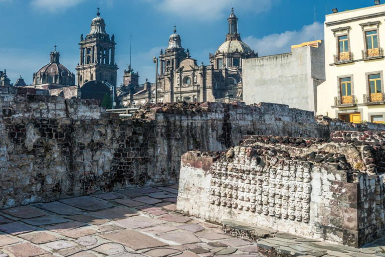 Walking Tour of Mexico City’s Iconic Landmarks