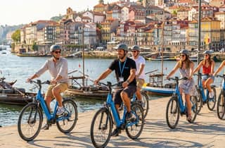 Porto: Riverside Panoramic E-Bike Tour