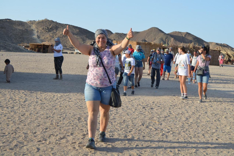 Hurghada: Quad Bike and Camel Ride with Dinner and Show pickup from hotels inside hurghada