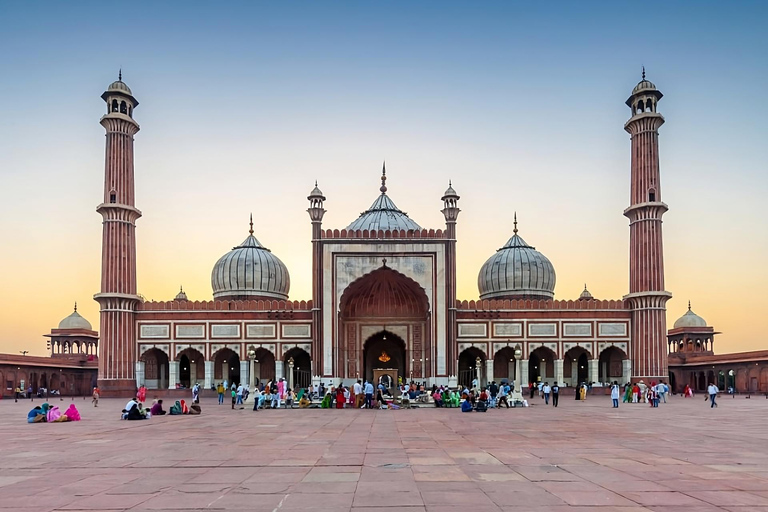 Visite privée de la vieille et de la nouvelle ville de Delhi - 4 à 8 heuresJournée complète - Old and New Delhi - 8 heures (sans entrées)