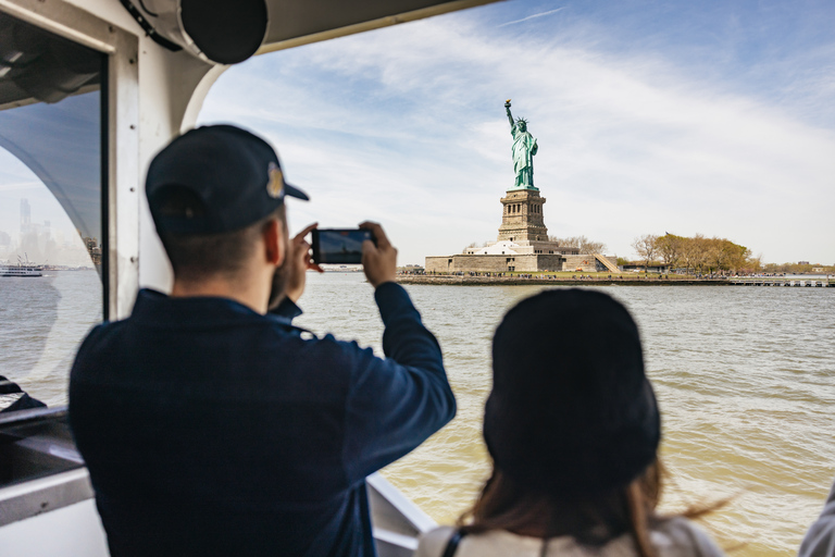 NYC: Wall Street Tour with 9/11 Memorial and Statue Ferry Lower Manhattan Walking Tour