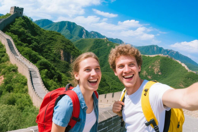 Beijing: Great Wall & Gubei Water Town Tour with Guide