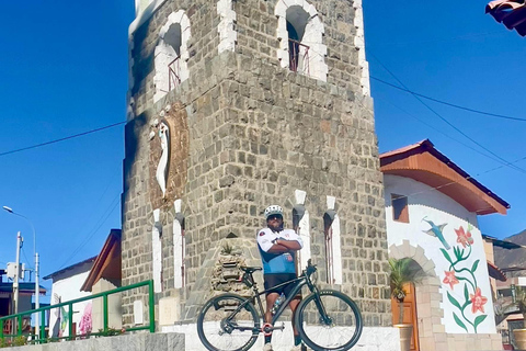 Lima: Countryside Bike Tour with Transportation