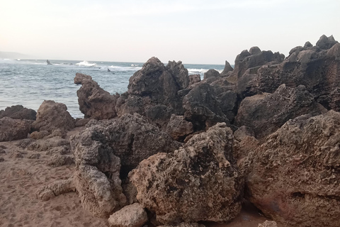 The secrets of Umdloti beach with Dolphin Point & Tidal Pool