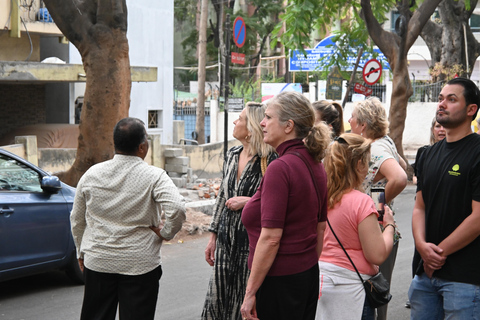 Bangalore: Foodie Tour, Local Market, & Mystery Nandi Temple Bangalore:Food Street Walk+Local Market+Mystery Nandi Temple