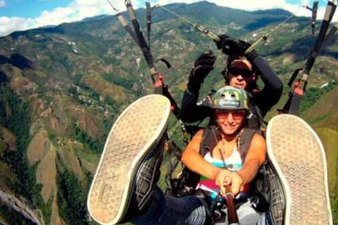 Sacred Valley: Paragliding Flight