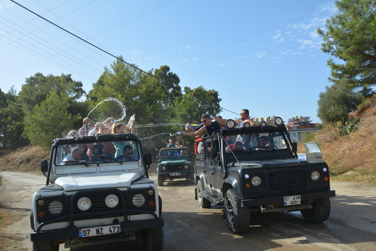 From Alanya: Jeep Safari with Lunch, Dim River & Cave