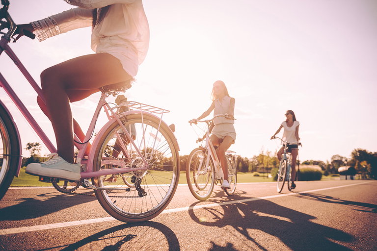 Tutto Madrid: Tour privato in bicicletta elettrica intorno alla cittàTour privato di Madrid in bicicletta elettrica