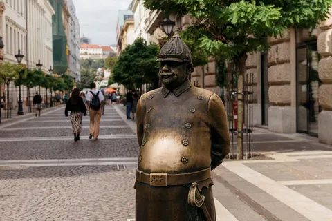 Budapest - Pest Side Rundvandring på Pest Side med folkmusikframträdande