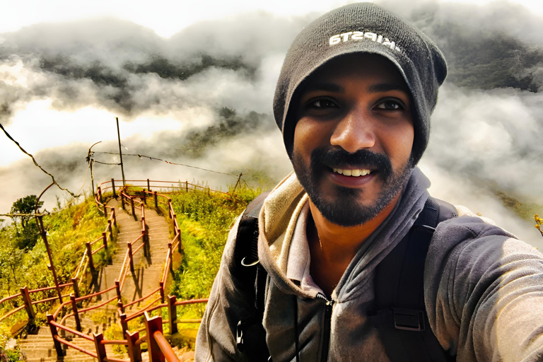 Kandy: Adam's Peak Guided Hike with Snacks and Pickup Nuwaraeliya: Adam's Peak Guided Hike with Snacks and Pickup