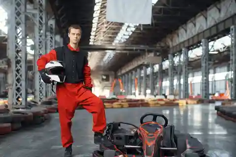 Cracóvia: Karting indoor (corridas de 24 minutos)