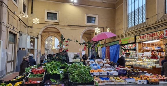 Street Food Rundgang: Entdecke Livornos lokale Aromen