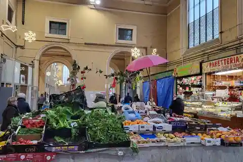 Tour gastronomico a piedi: Scopri i sapori locali di Livorno