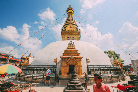 Visita de Katmandú con coche y guía privadosTour turístico por Katmandú: Explora el corazón de Nepal