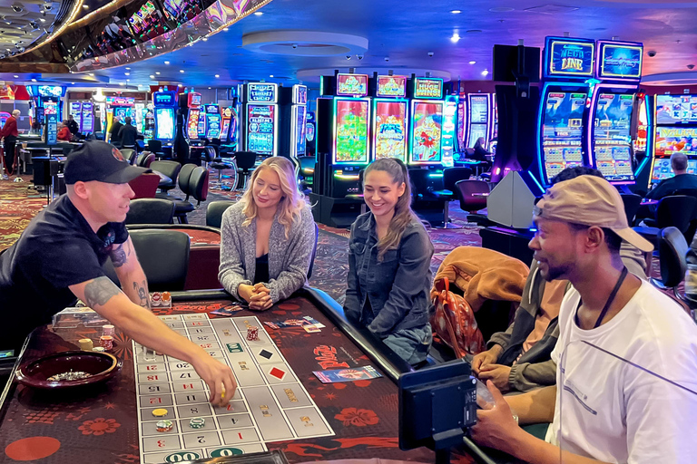 Las Vegas Casino: Gambling Class on Real Tables