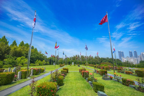 Busan Private Cultural&Coastal Tour with Sunset Yacht Cruise