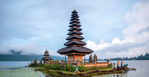 Bali: Bedugul, Ulun Danu, Tanah Lot Temple Day Tour